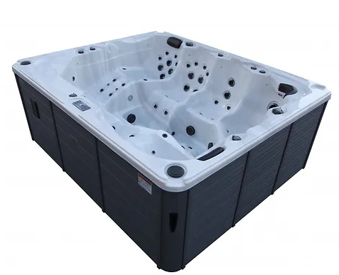 Spa CALGARY 6 places en Haute-Savoie